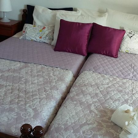 יאליסוס Anastasia'S Holiday Home מראה חיצוני תמונה