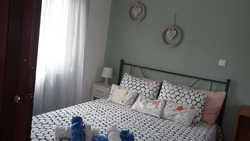 יאליסוס Anastasia'S Holiday Home מראה חיצוני תמונה